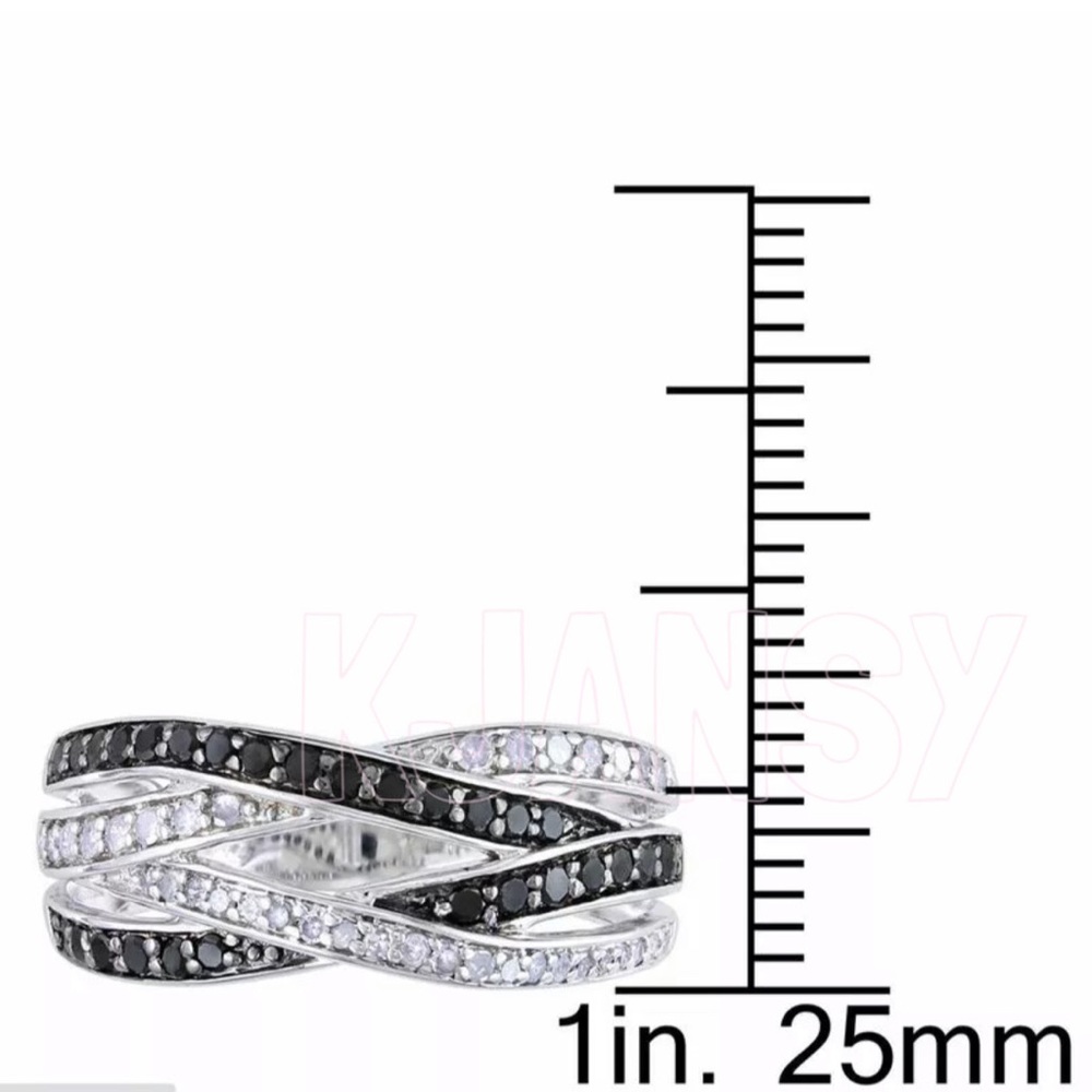 Black & White Sapphire Statement Ring - Picture 4 of 8